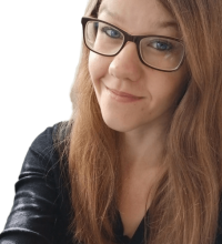 Jennifer - Kartenlegen & Tarot - Beruf & Finanzen - Liebe & Partnerschaft